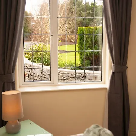 301 Holiday home Oughterard